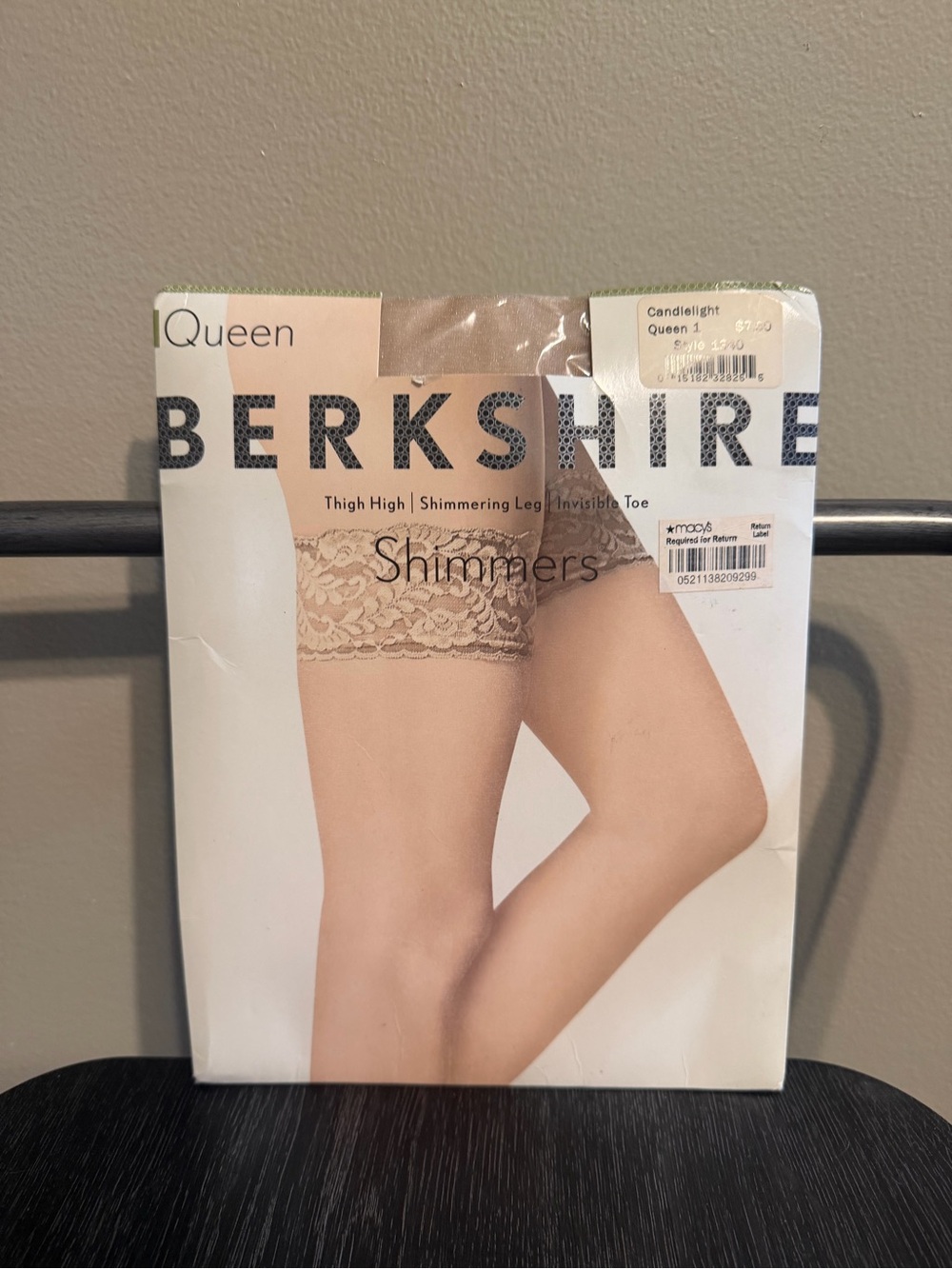 Vintage Berkshire Shimmers Lace Top Thigh High Stockings Queen 1 Candlelight